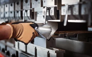 Benefits of Precision Engineering Techniques in Metal Bending